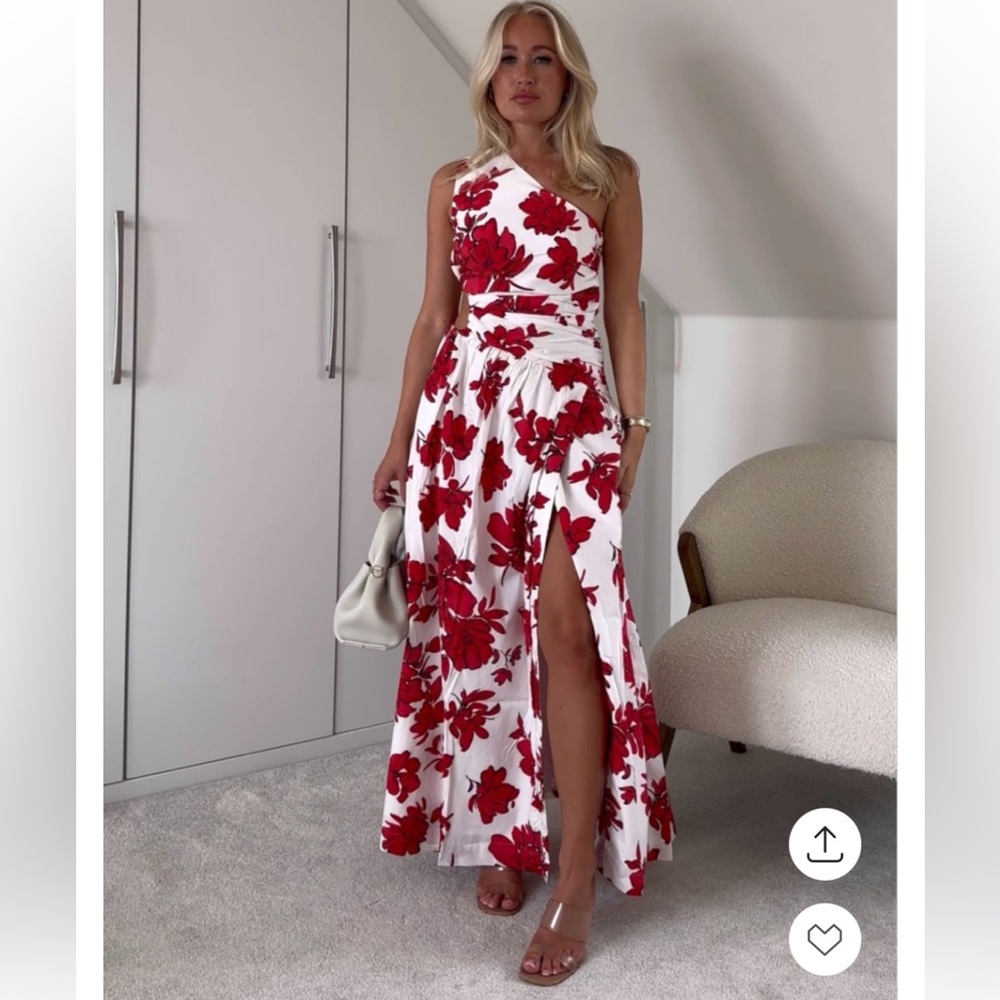 NWOT Abercrombie white and red one shoulder cutout maxi dress